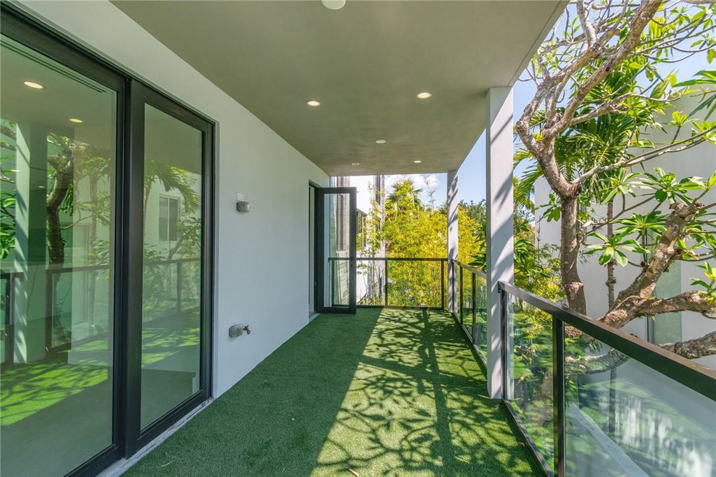 1310 Se 2nd Street - Photo 31