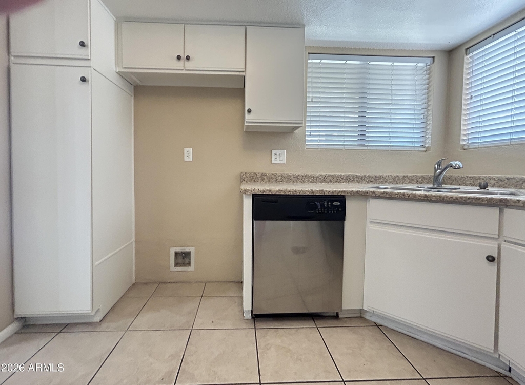 8033 W Mclellan Road - Photo 7