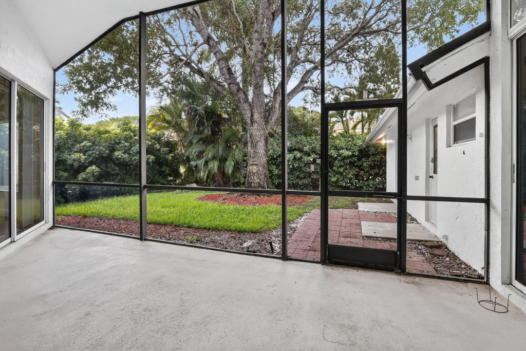 924 Spoonbill Circle - Photo 32