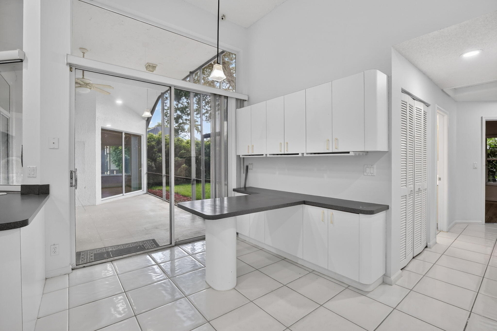 924 Spoonbill Circle - Photo 15