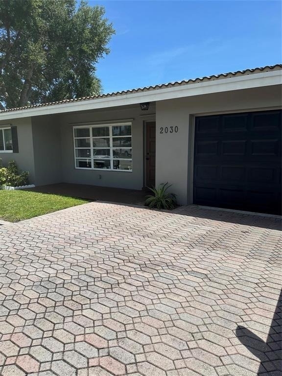 2030 Ne 28th Street - Photo 1