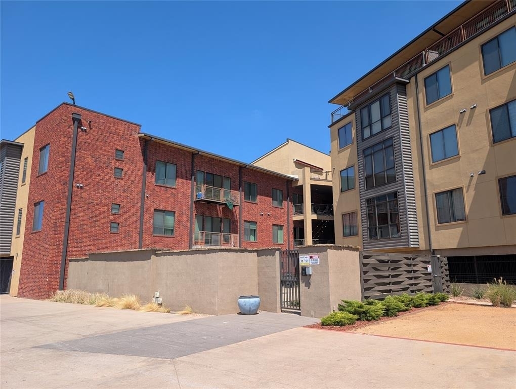 401 E Boyd Street - Photo 29