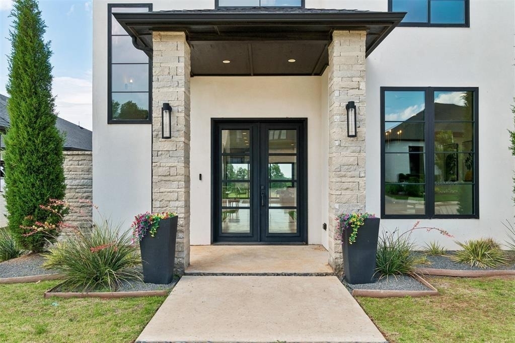 2109 Wiregrass Drive - Photo 1
