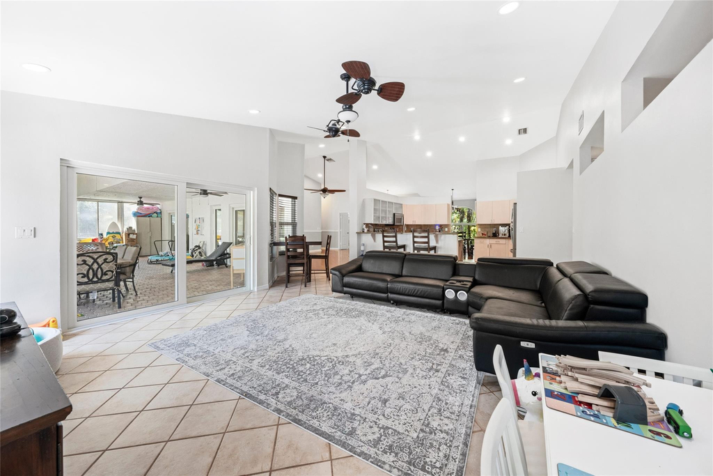 14463 Sw 16th Court - Photo 2