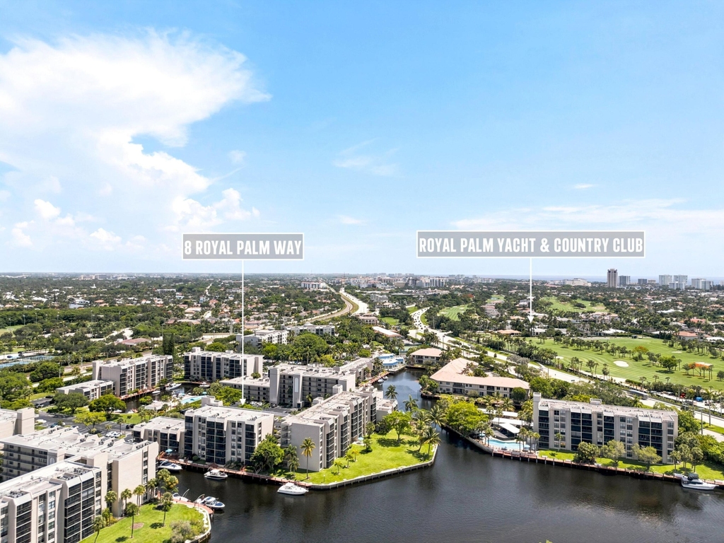 8 Royal Palm Way - Photo 4