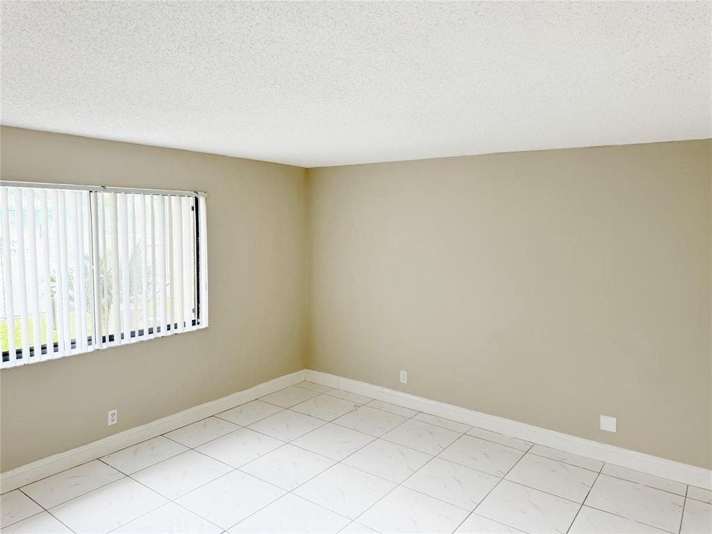2788 Tennis Club Drive - Photo 17