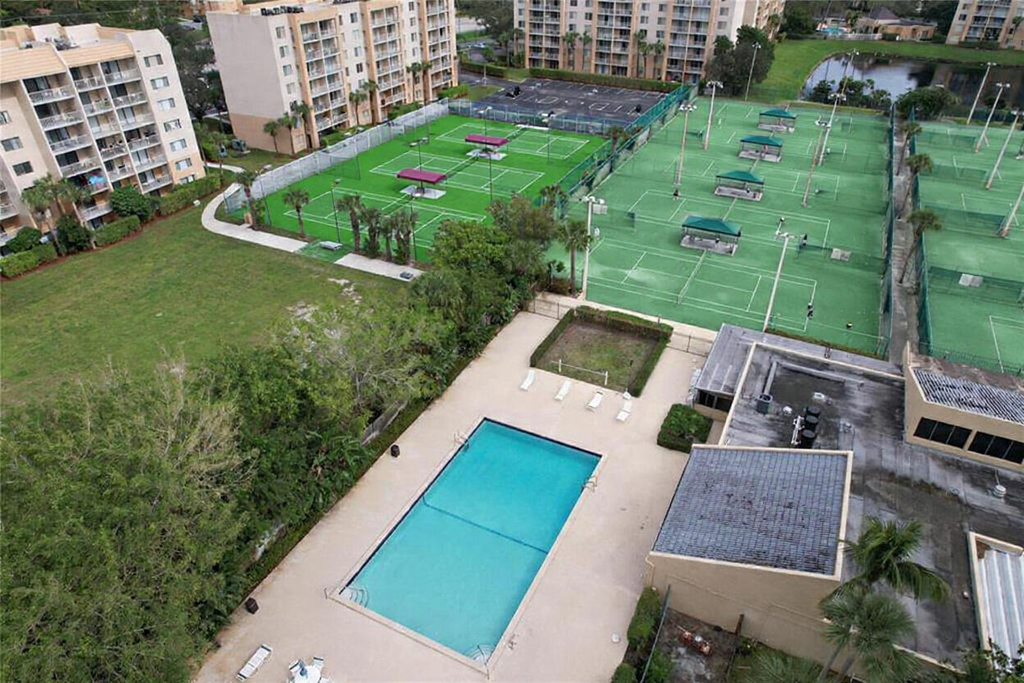 2788 Tennis Club Drive - Photo 23
