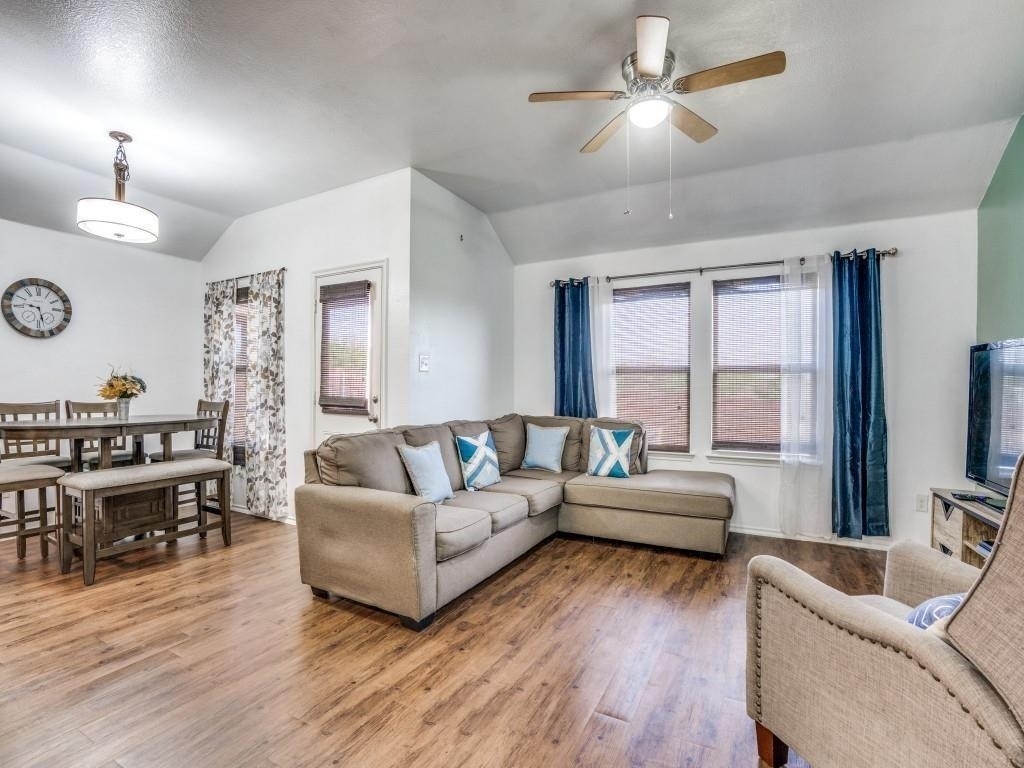 1434 Meadow Creek Drive - Photo 6