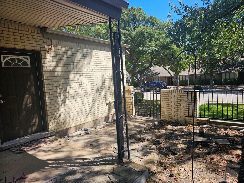 7016 Briarmeadow Drive - Photo 31