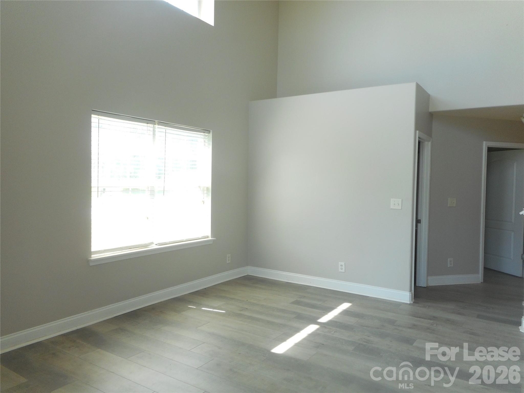 228 Gumtree Drive - Photo 3