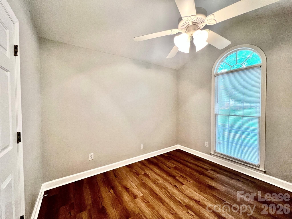 4409 Stonefield Drive - Photo 19