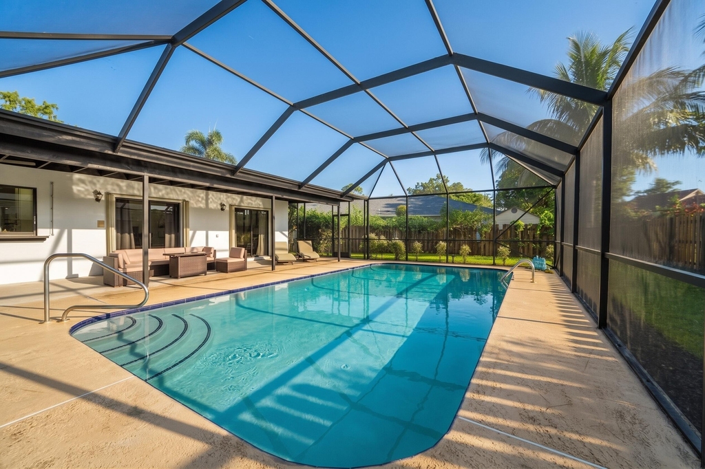 606 Juniper Place - Photo 43