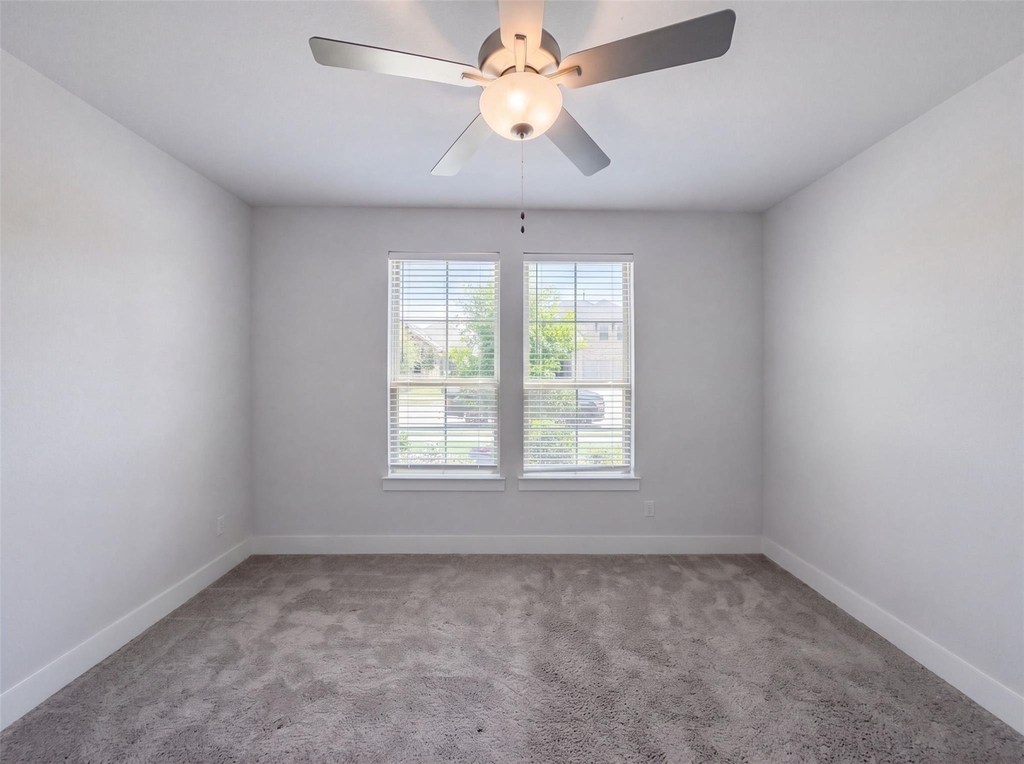 1205 Whistling Dove Drive - Photo 11