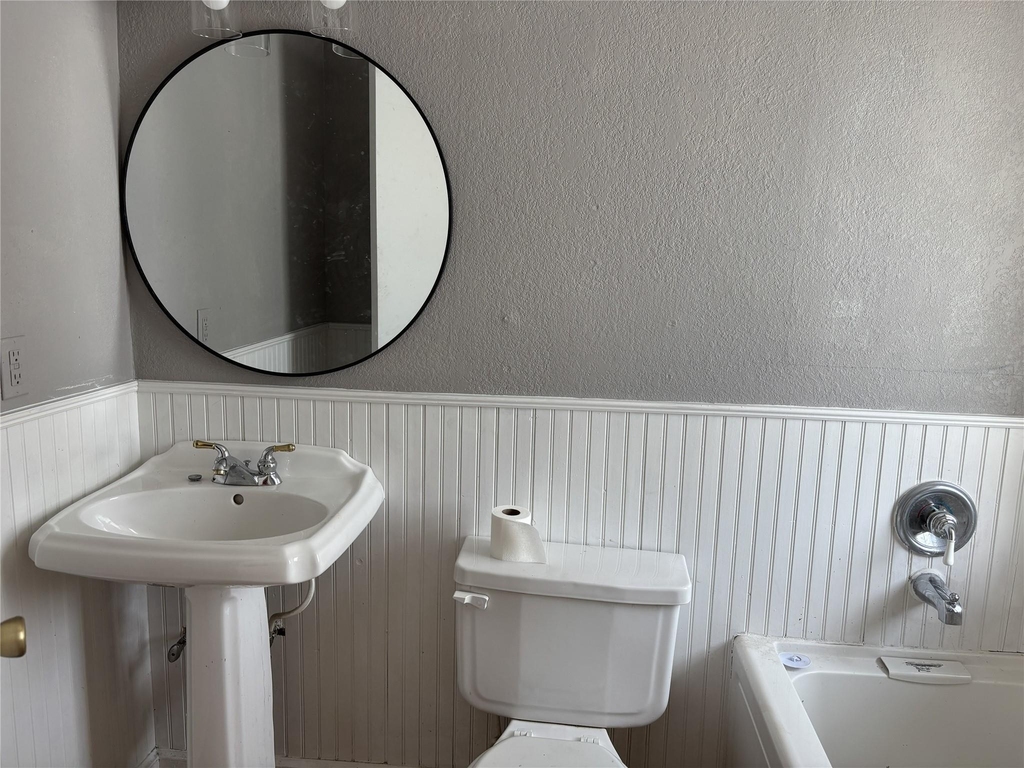 1340 E State Highway 276 - Photo 6