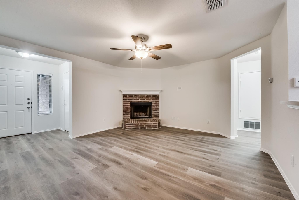 2613 Castle Pines Drive - Photo 4