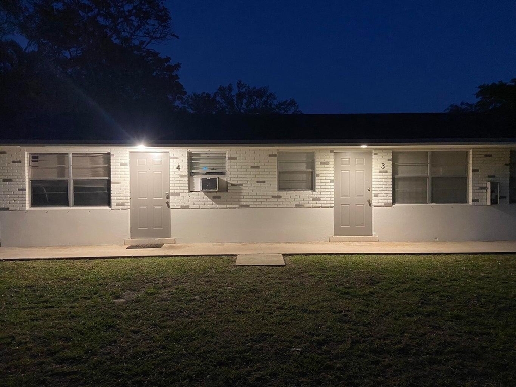 1601 Sw 11th Court - Photo 6