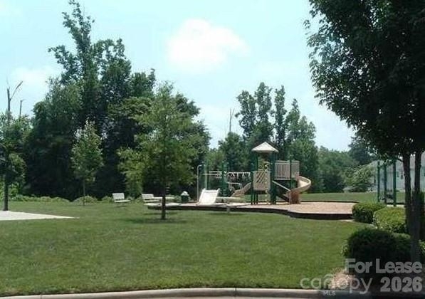 18710 Oakhurst Boulevard - Photo 24