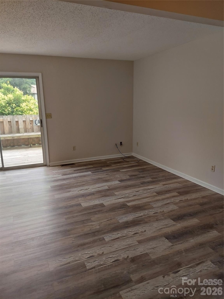 675 Lex Drive - Photo 7