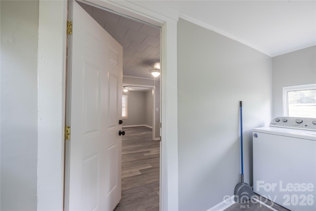 1488 Hilltop Street - Photo 27