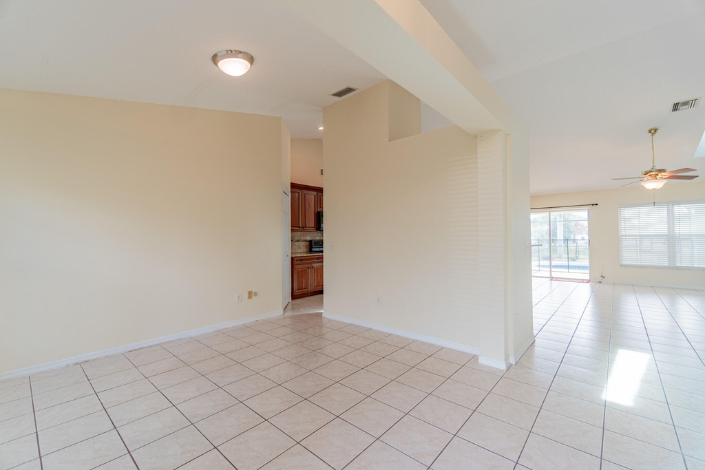 5593 Nw Wesley Road - Photo 10