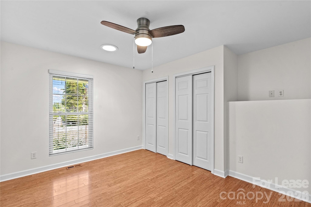 5020 Fox Hollow Drive - Photo 11