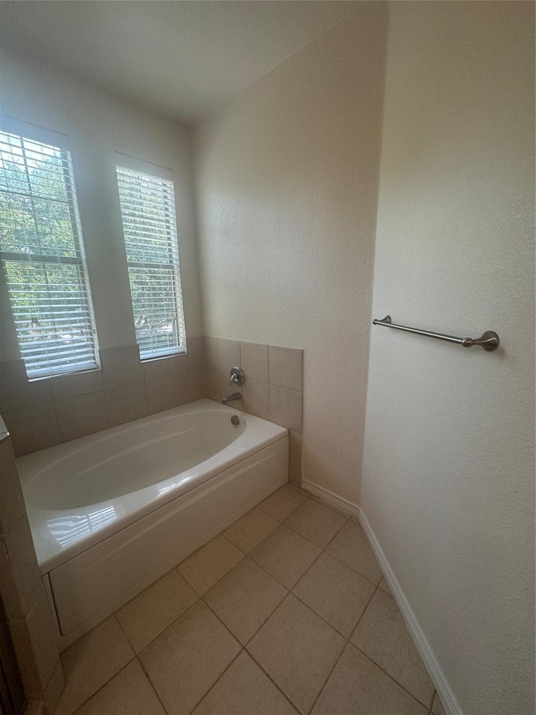 2003 Garden View Lane - Photo 18