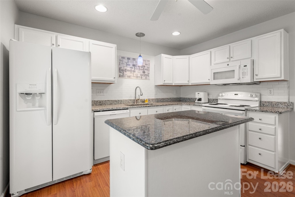 1841 Birch Heights Court - Photo 13