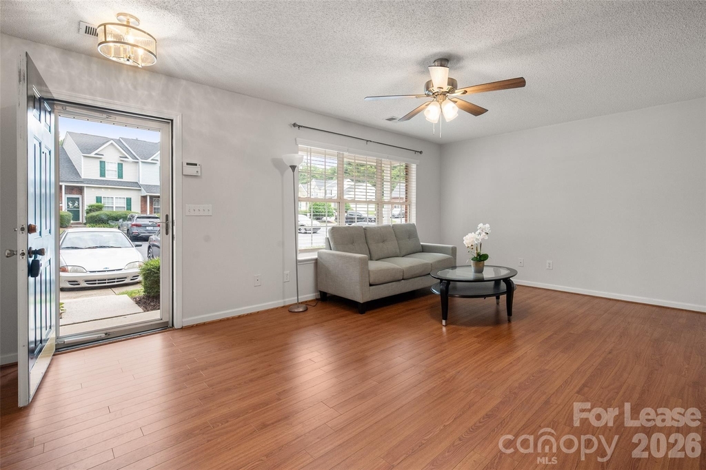 1841 Birch Heights Court - Photo 4