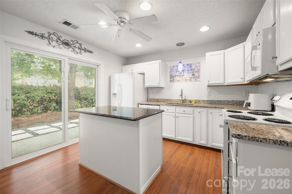 1841 Birch Heights Court - Photo 12