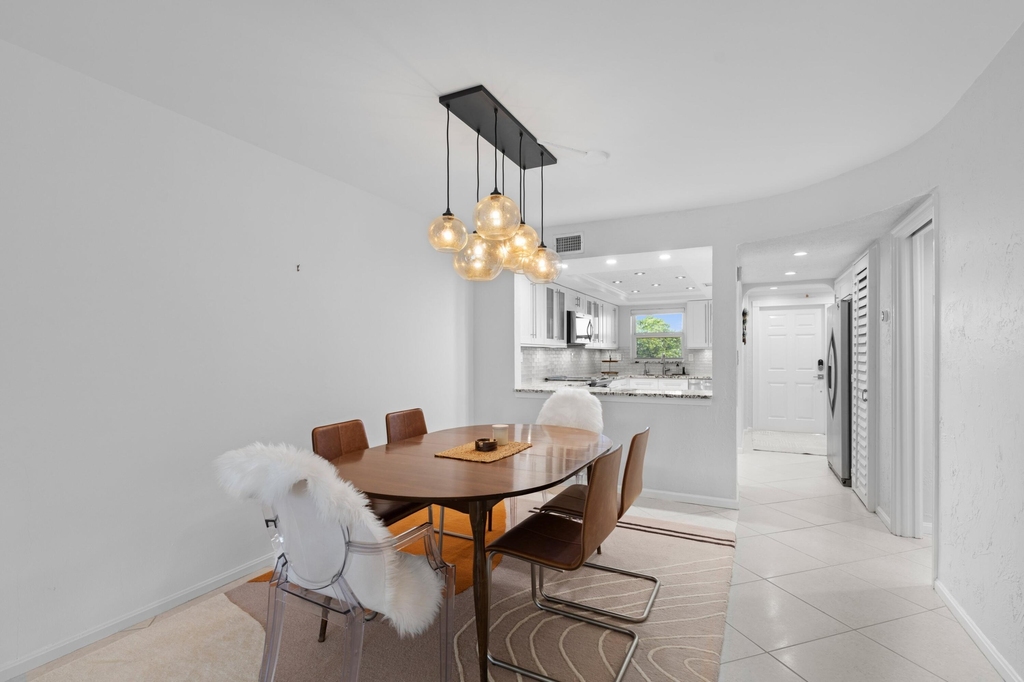 1001 E Camino Real - Photo 9