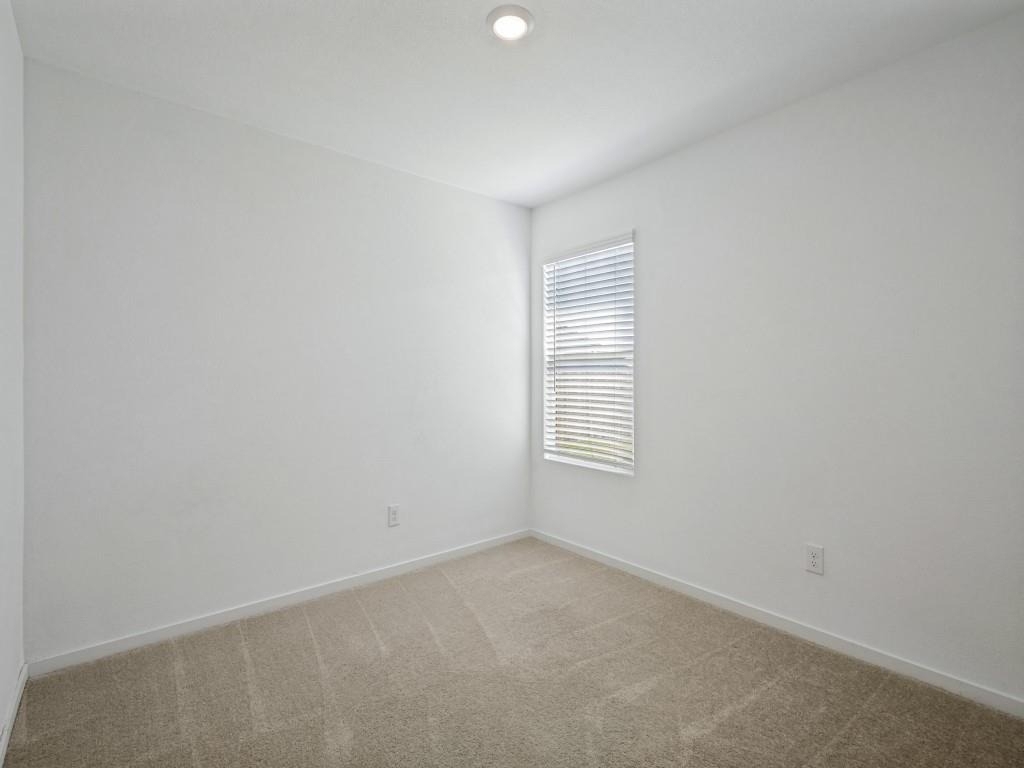 6736 Bramblewood Drive - Photo 17