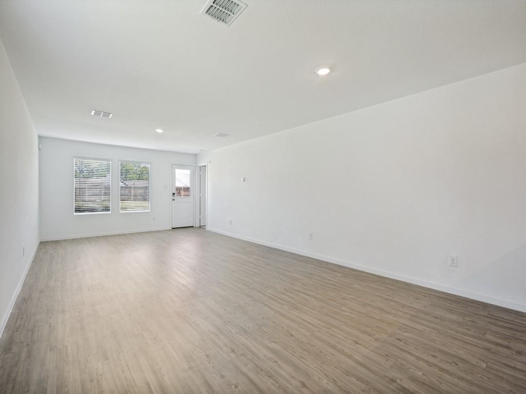 6736 Bramblewood Drive - Photo 3