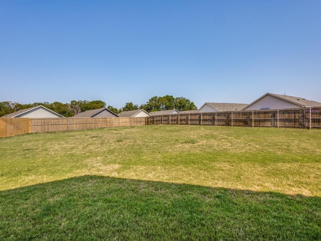 6736 Bramblewood Drive - Photo 23