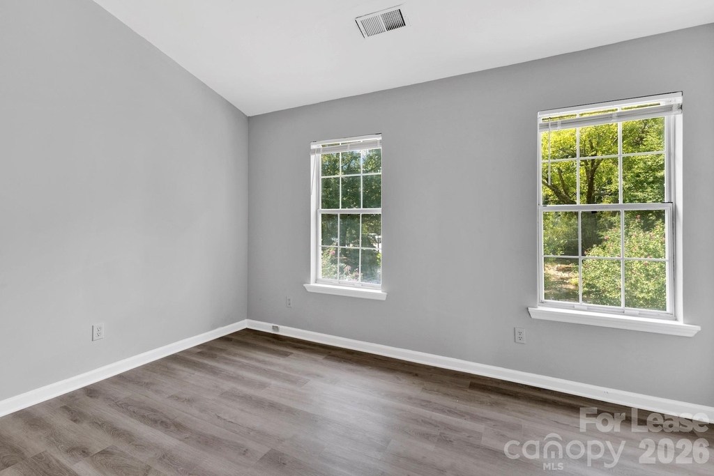 6315 Windsor Gate Lane - Photo 11