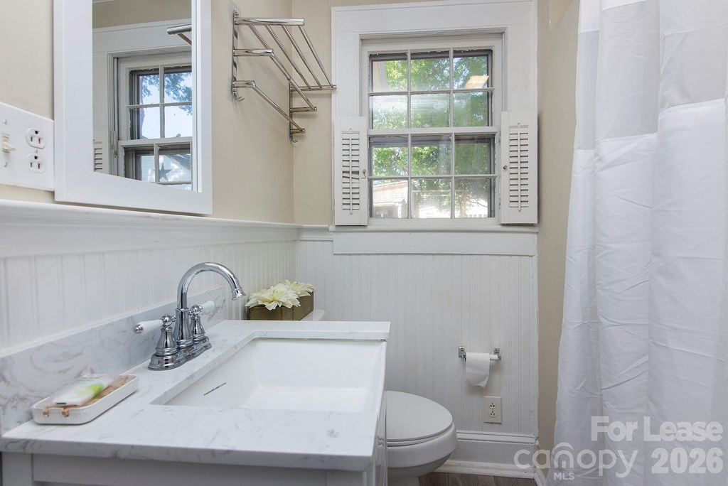 9531 Idlewild Road - Photo 7