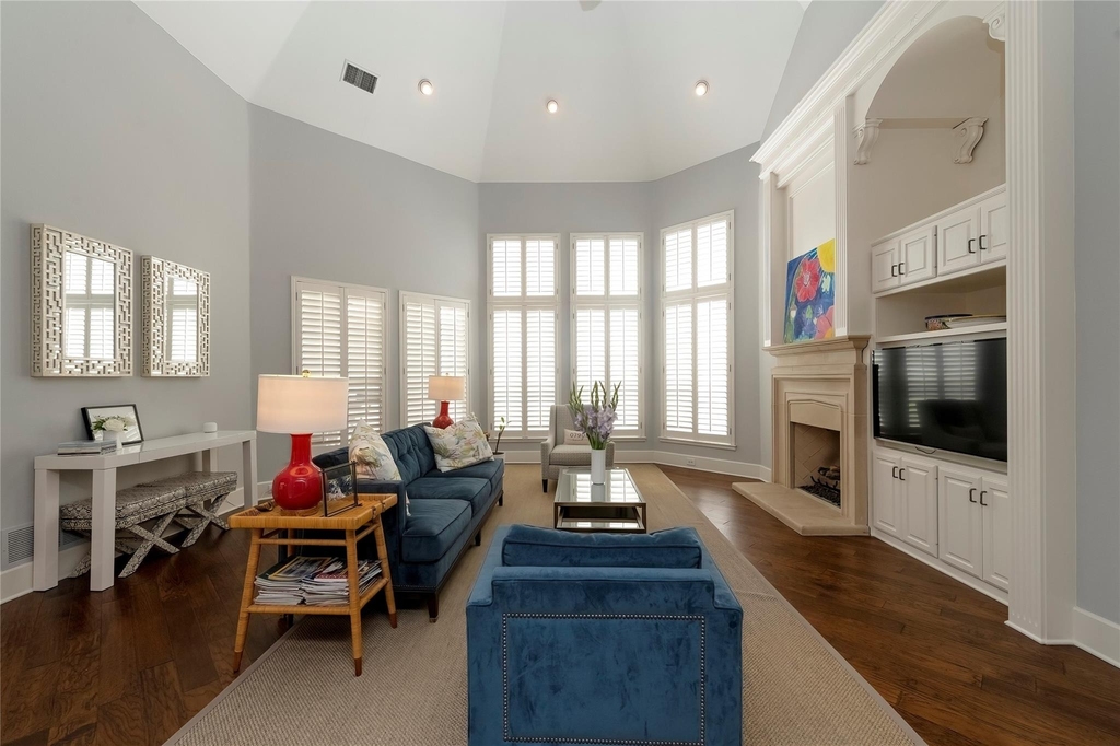 5701 Templin Way - Photo 15