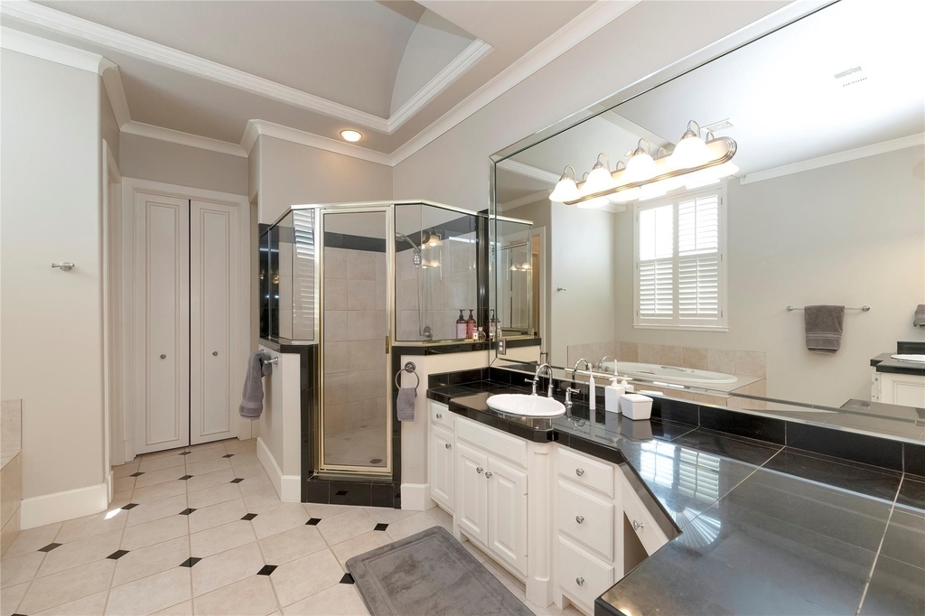 5701 Templin Way - Photo 23