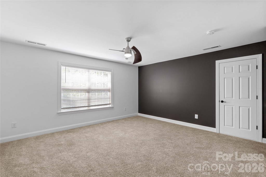 983 Jerry Lees Way - Photo 16