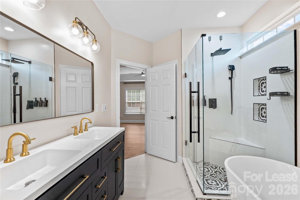 983 Jerry Lees Way - Photo 10