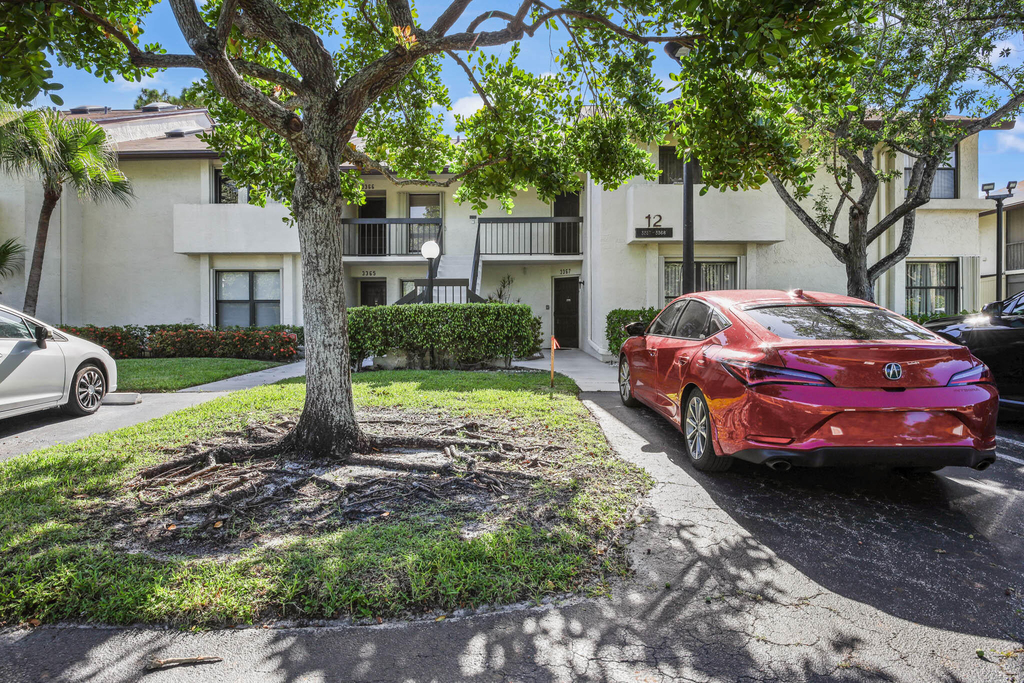3367 Perimeter Drive - Photo 0