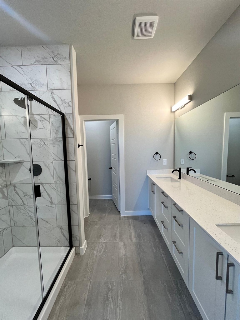 7000 Guilford Court - Photo 11