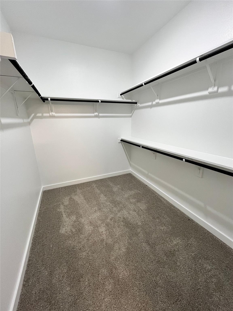 7000 Guilford Court - Photo 15