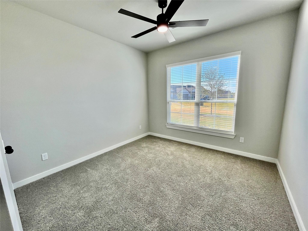7000 Guilford Court - Photo 17