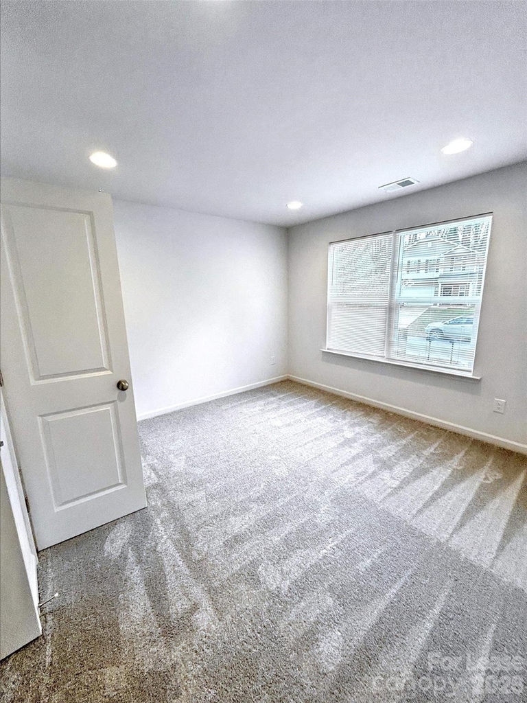 2026 Mcdonald Drive - Photo 7