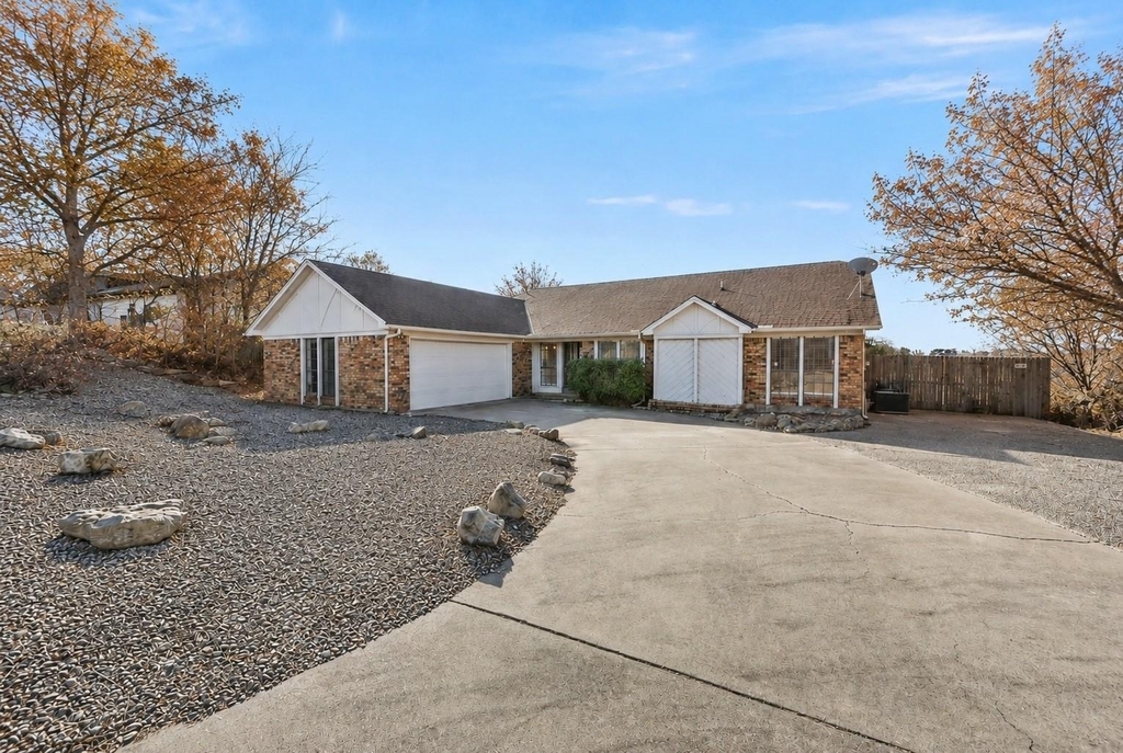 8721 Hidden Hill Drive - Photo 1