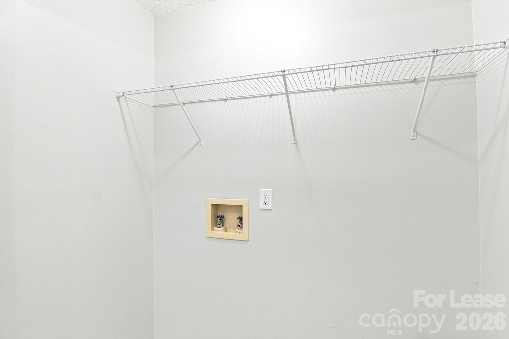 9719 Marshbrooke Road - Photo 11