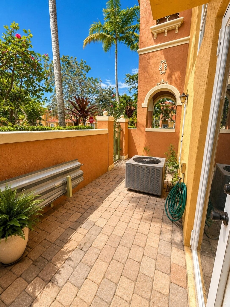 906 Sw 143rd Avenue - Photo 23