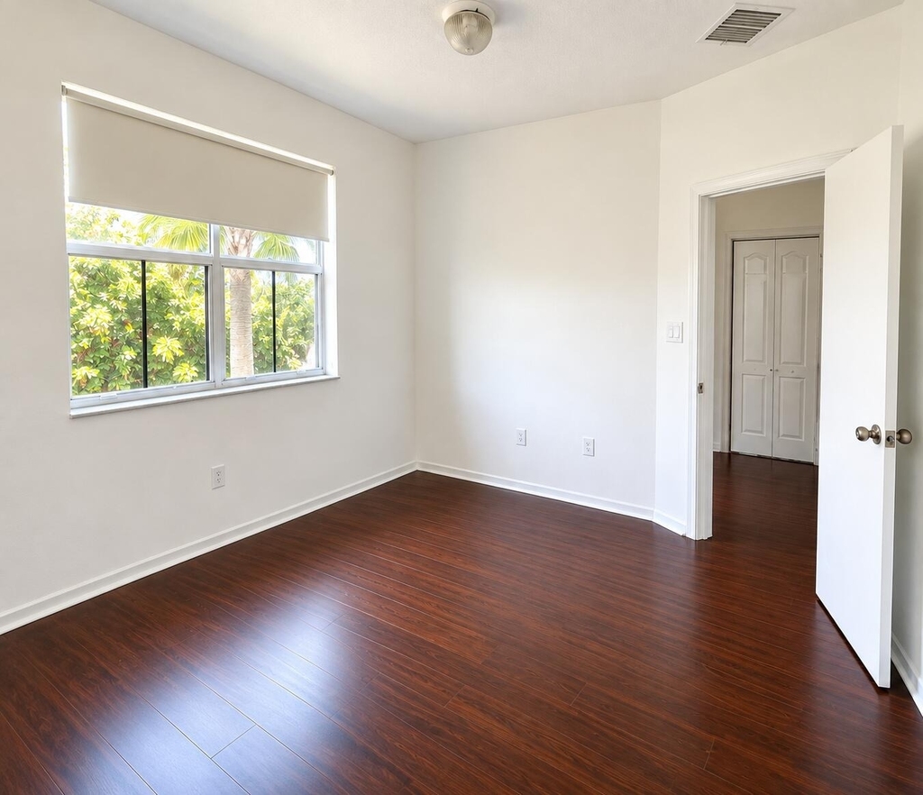 906 Sw 143rd Avenue - Photo 23
