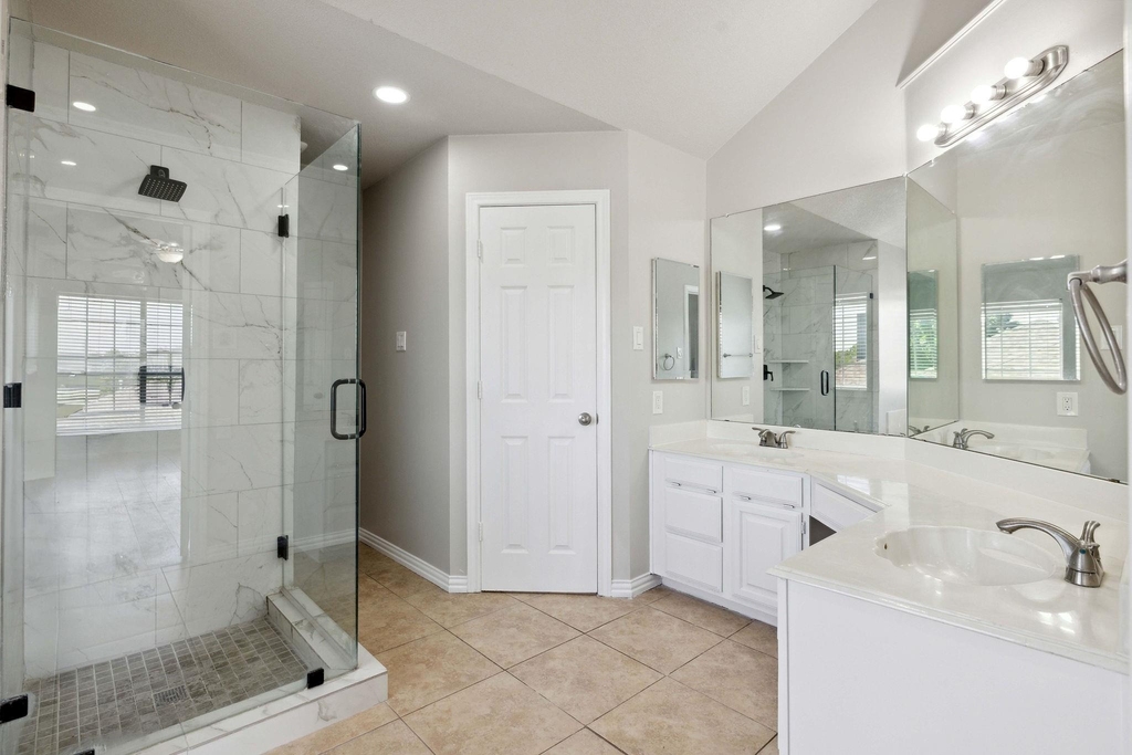 344 Parkview Drive - Photo 22