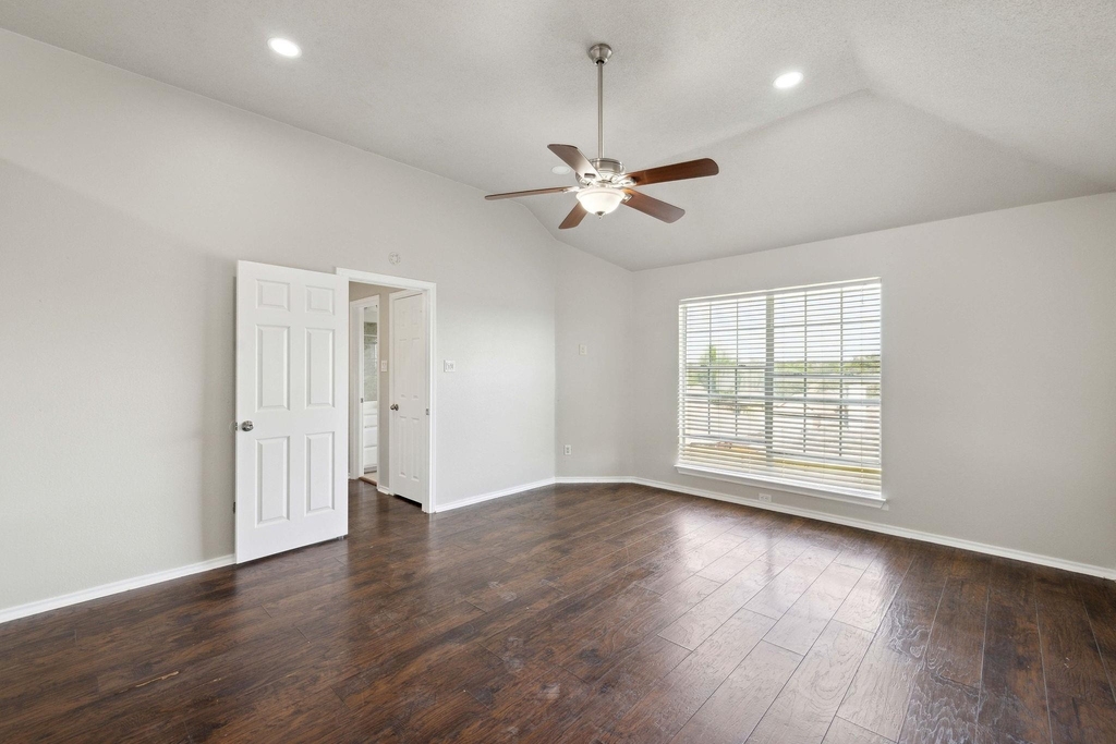 344 Parkview Drive - Photo 20